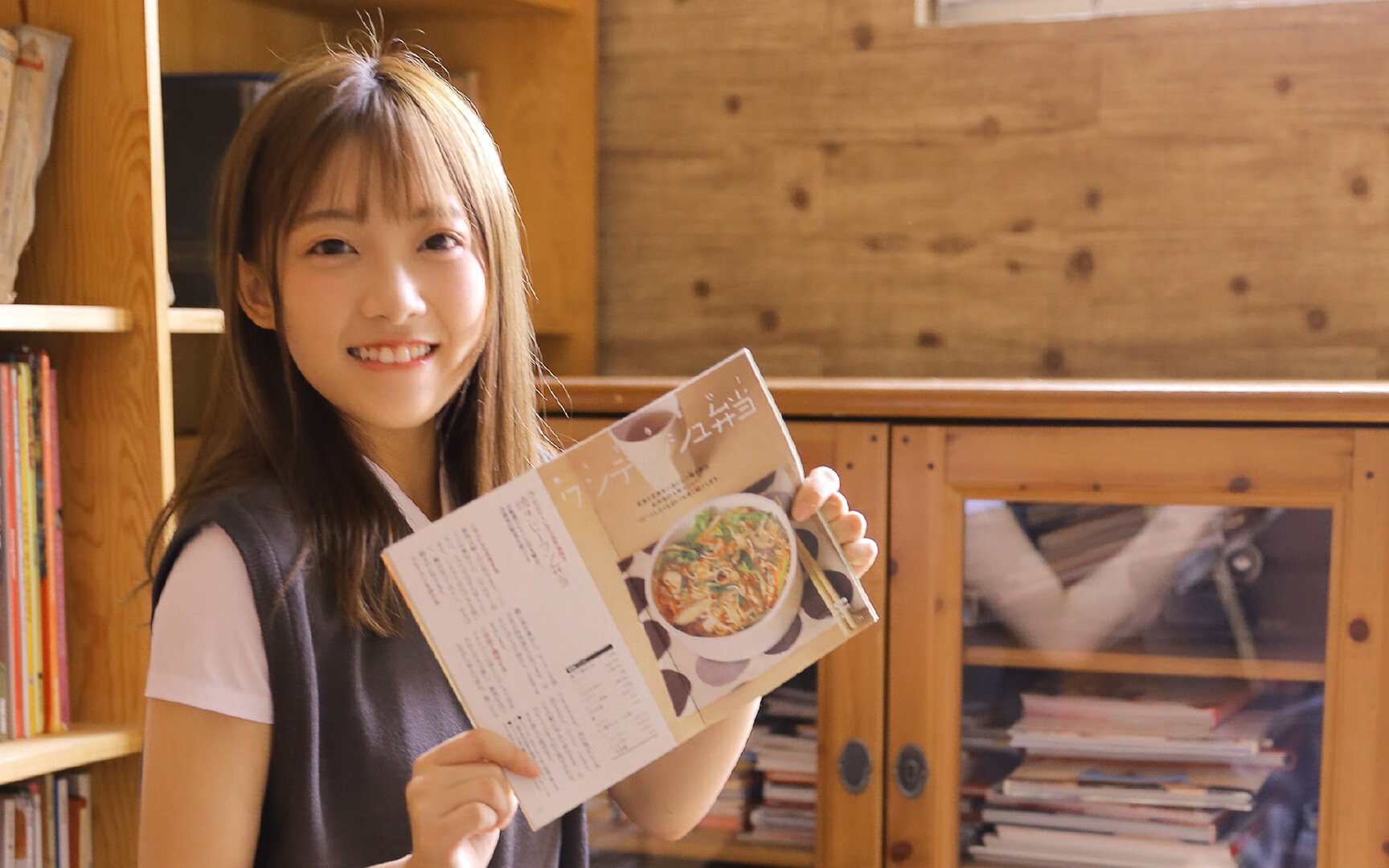 布克狂轰40+10+8率队晋级,争议?不存在的!评爵士淘汰赛力克新疆